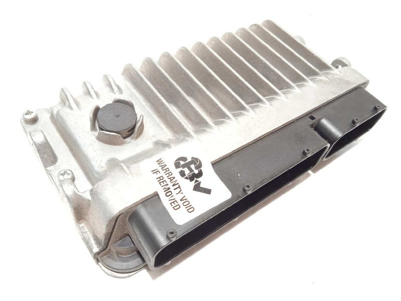 Recambio de centralita motor uce para toyota auris 1.8 16v (híbrido) referencia OEM IAM 896610Z750  MB2755003471