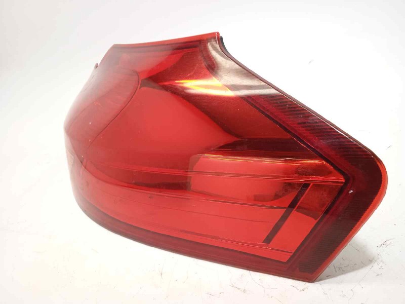 Recambio de piloto trasero derecho para opel insignia sports tourer sport referencia OEM IAM 13226857  22950974