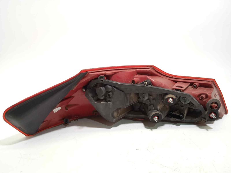 Recambio de piloto trasero derecho para opel insignia sports tourer sport referencia OEM IAM 13226857  22950974