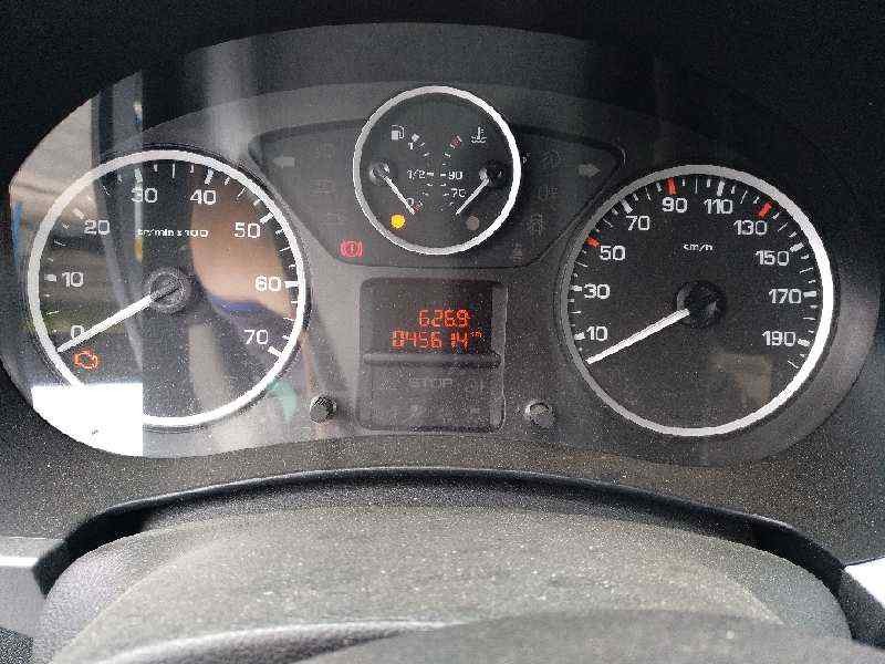 Recambio de cuadro instrumentos para peugeot partner kasten 1.6 blue-hdi fap referencia OEM IAM 9801642080  