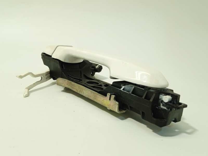 Recambio de maneta exterior trasera derecha para toyota auris hybrid active referencia OEM IAM 4231712  