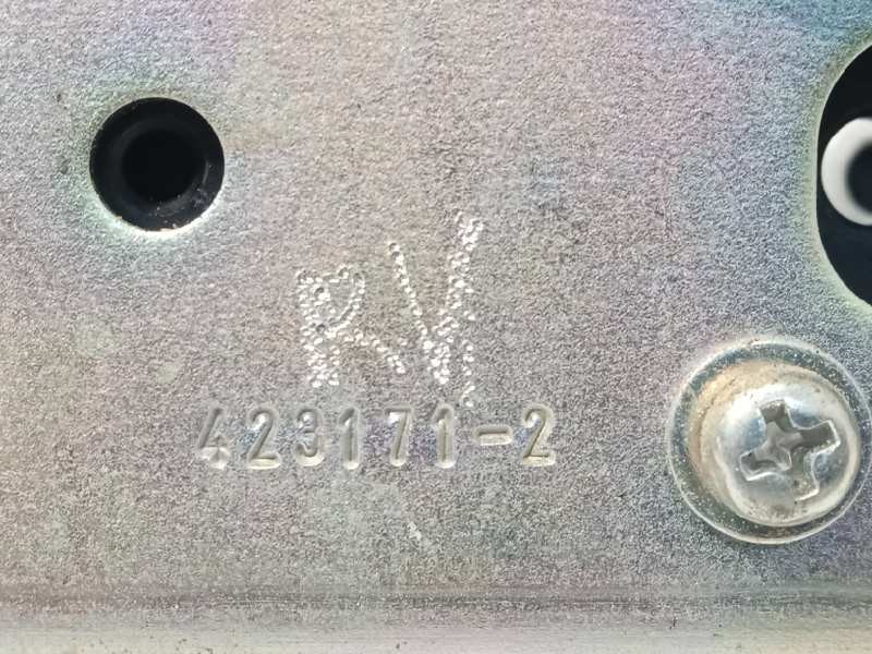 Recambio de maneta exterior trasera izquierda para toyota auris hybrid active referencia OEM IAM 4231712  