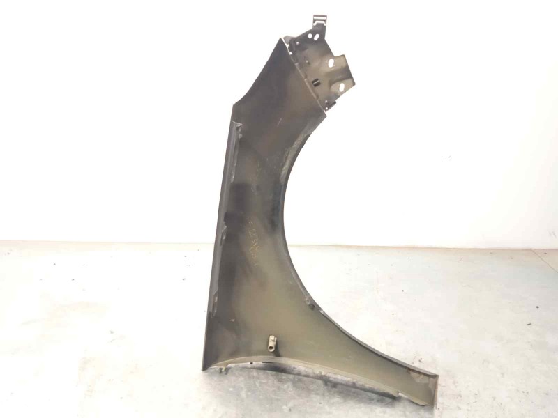 Recambio de aleta delantera izquierda para opel insignia sports tourer sport referencia OEM IAM 13277520  