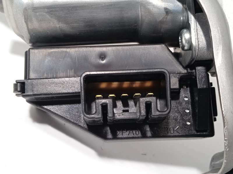 Recambio de motor limpia trasero para toyota auris hybrid active referencia OEM IAM 8513002050  2596002501