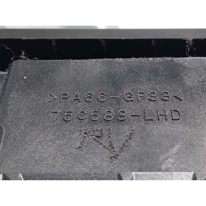 Recambio de palanca cambio para toyota auris hybrid active referencia OEM IAM 75C583LHD  PA66GF33