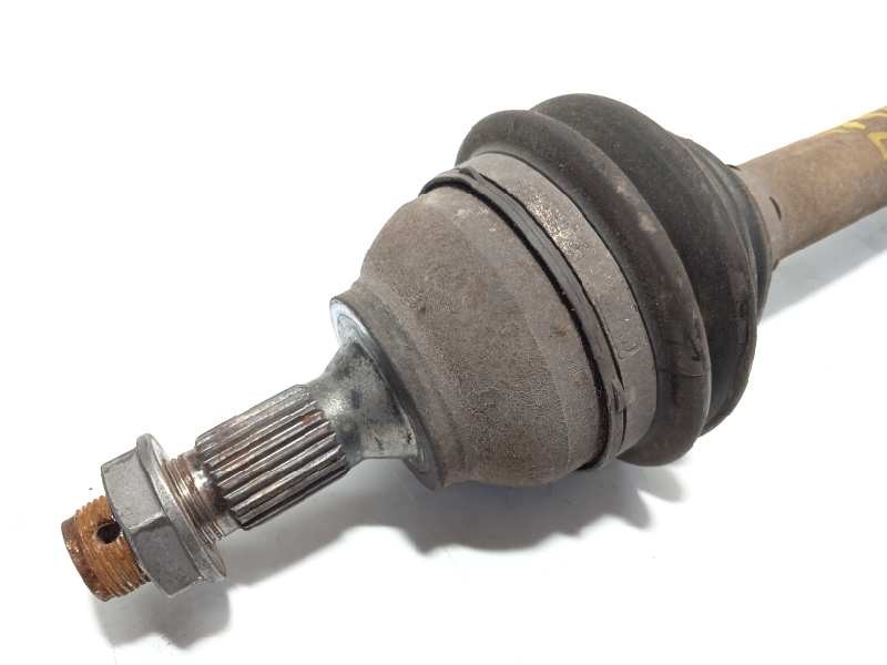 Recambio de transmision delantera derecha para peugeot 3008 1.6 blue-hdi fap referencia OEM IAM 9684135480  