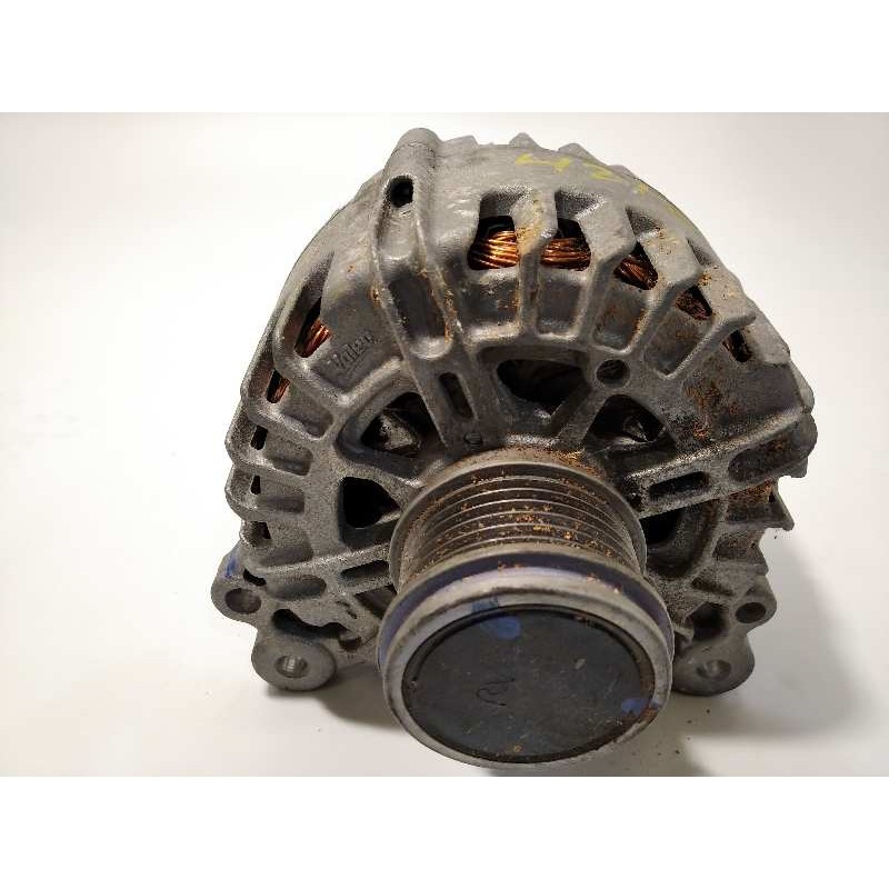 Recambio de alternador para volkswagen t-roc 1.6 tdi referencia OEM IAM 04L903021D 2715271N TG14C097