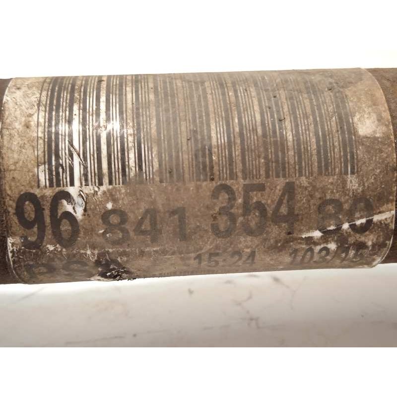 Recambio de transmision delantera derecha para peugeot 3008 1.6 blue-hdi fap referencia OEM IAM 9684135480  