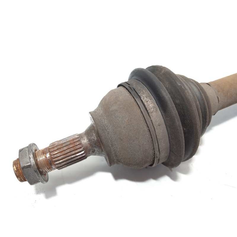 Recambio de transmision delantera izquierda para peugeot 3008 1.6 blue-hdi fap referencia OEM IAM 9684135380  