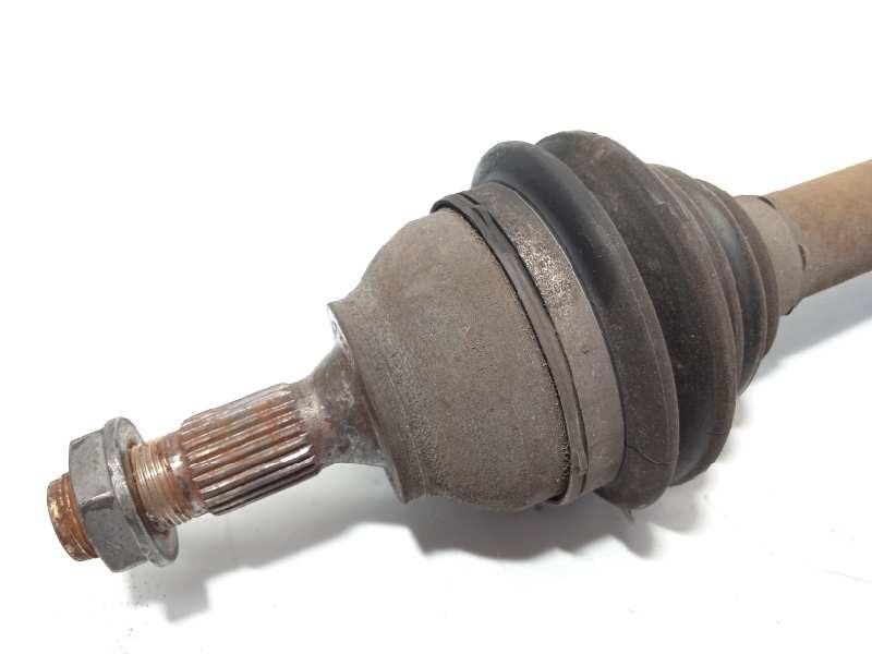 Recambio de transmision delantera izquierda para peugeot 3008 1.6 blue-hdi fap referencia OEM IAM 9684135380  