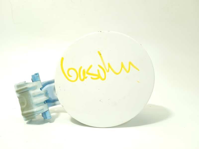 Recambio de tapa exterior combustible para toyota auris hybrid active referencia OEM IAM NOREF  