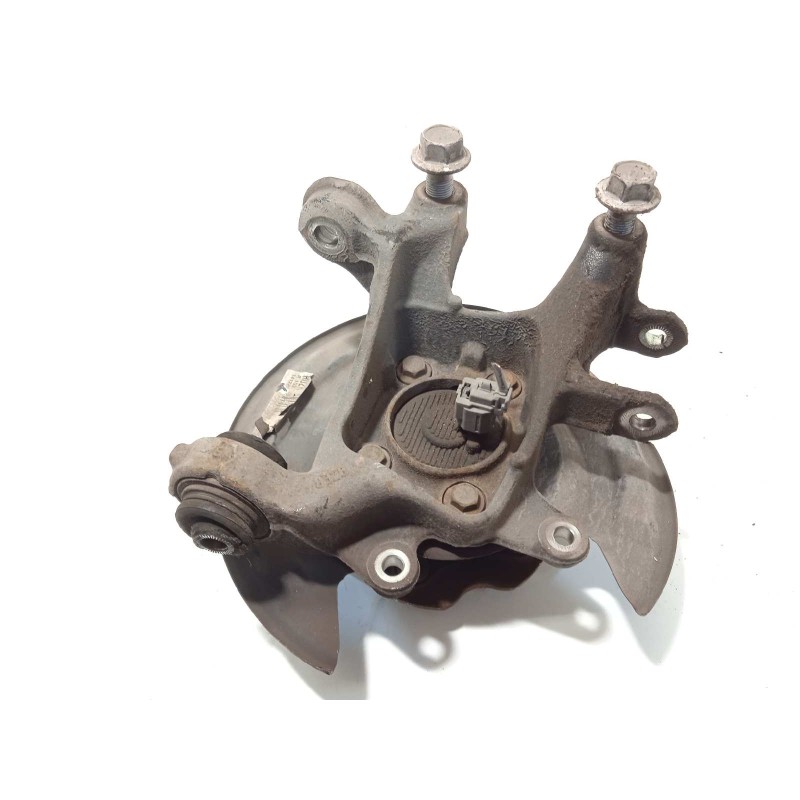 Recambio de mangueta trasera derecha para toyota auris 1.8 16v (híbrido) referencia OEM IAM 4321105090  4245005080