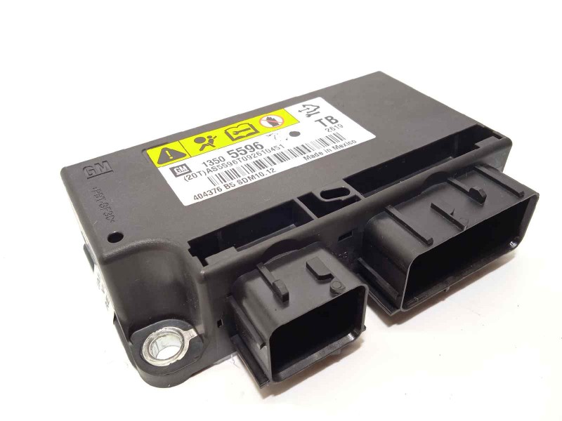 Recambio de centralita airbag para opel insignia sports tourer sport referencia OEM IAM 13505596  