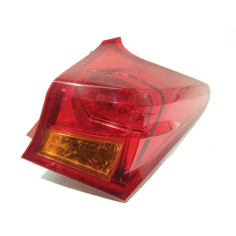 Recambio de piloto trasero derecho para toyota auris 1.8 16v (híbrido) referencia OEM IAM 8155102730  