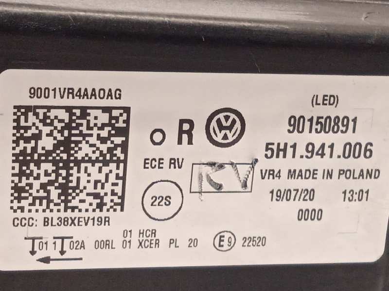Recambio de faro derecho para volkswagen golf viii lim. (cd1) style referencia OEM IAM 5H1941006  