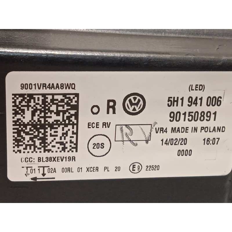 Recambio de faro derecho para volkswagen golf viii lim. (cd1) style referencia OEM IAM 5H1941006  