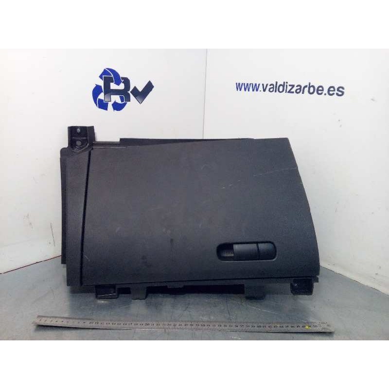 Recambio de guantera para mazda cx-5 2.2 turbodiesel cat referencia OEM IAM KD4564261  KD4564261K3006