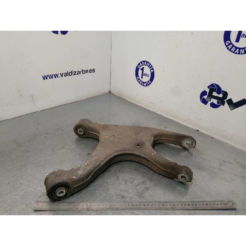 Recambio de brazo suspension inferior trasero izquierdo para audi a4 ber. (b8) básico referencia OEM IAM 8K0505311J  