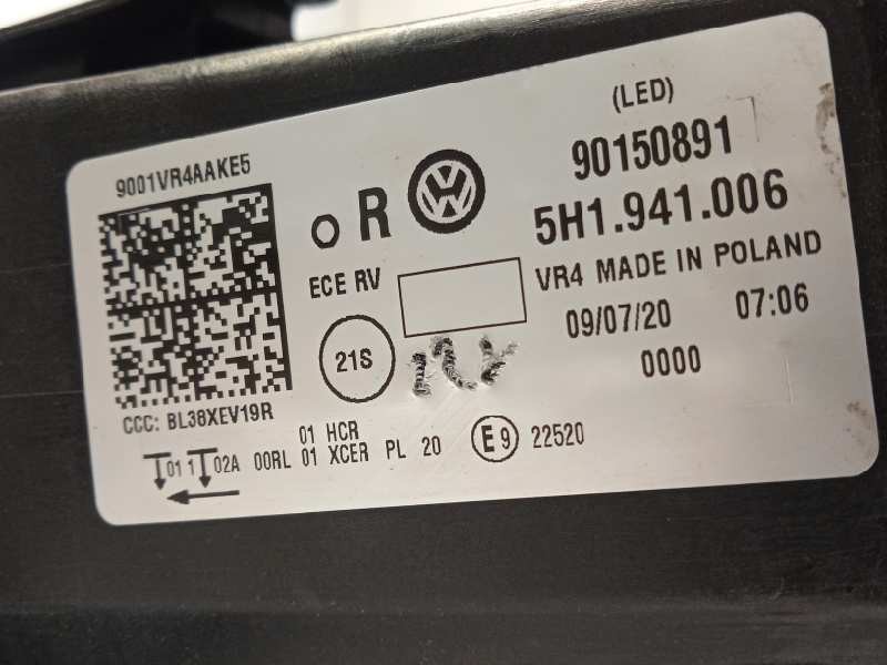 Recambio de faro derecho para volkswagen golf viii lim. (cd1) style referencia OEM IAM 5H1941006  