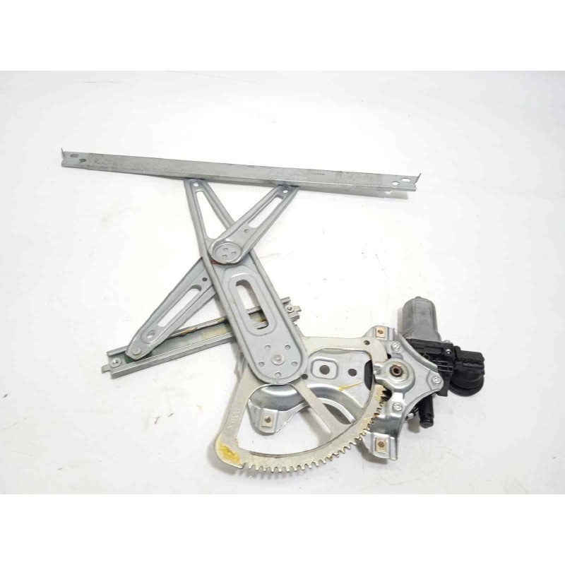 Recambio de elevalunas delantero derecho para toyota yaris 1.5 16v cat referencia OEM IAM 857100D100  