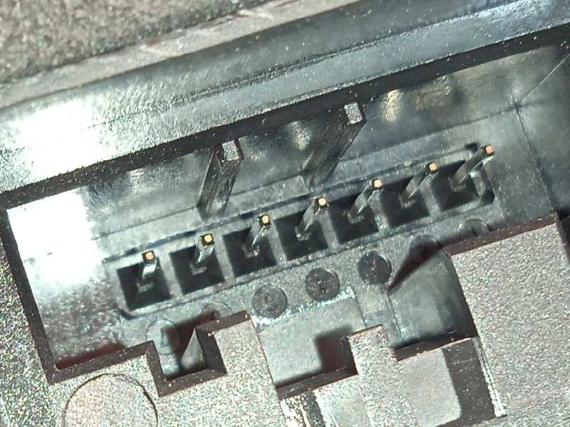 Recambio de cerradura puerta delantera derecha para volkswagen t-cross 1.0 tsi referencia OEM IAM 5TB837016C  