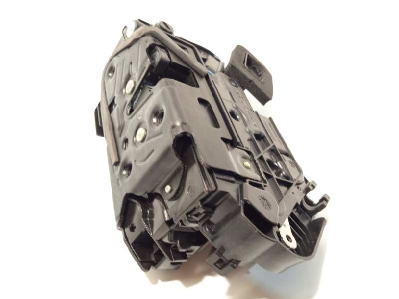 Recambio de cerradura puerta trasera izquierda para volkswagen t-cross 1.0 tsi referencia OEM IAM 5TA839015L  