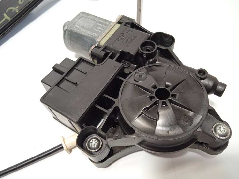 Recambio de elevalunas trasero izquierdo para volkswagen t-cross 1.0 tsi referencia OEM IAM 2GM839461D  5Q0959407