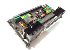 Recambio de caja reles / fusibles para bmw x3 (f25) sdrive 18d referencia OEM IAM 9315150  61149315150 2