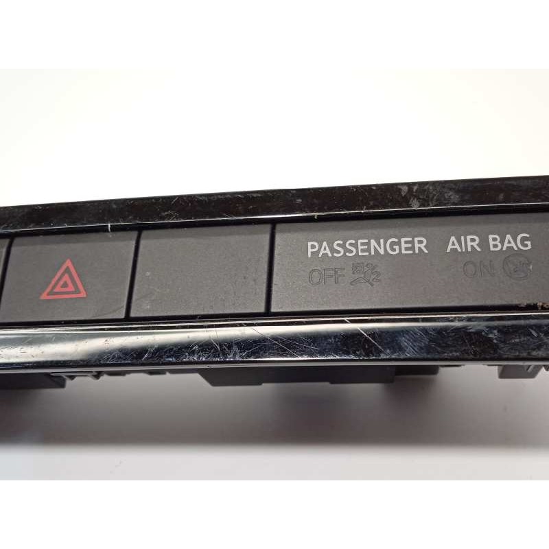 Recambio de mando multifuncion para volkswagen t-cross 1.0 tsi referencia OEM IAM 2GM863041 2GM927132SWHS 2GM863041041