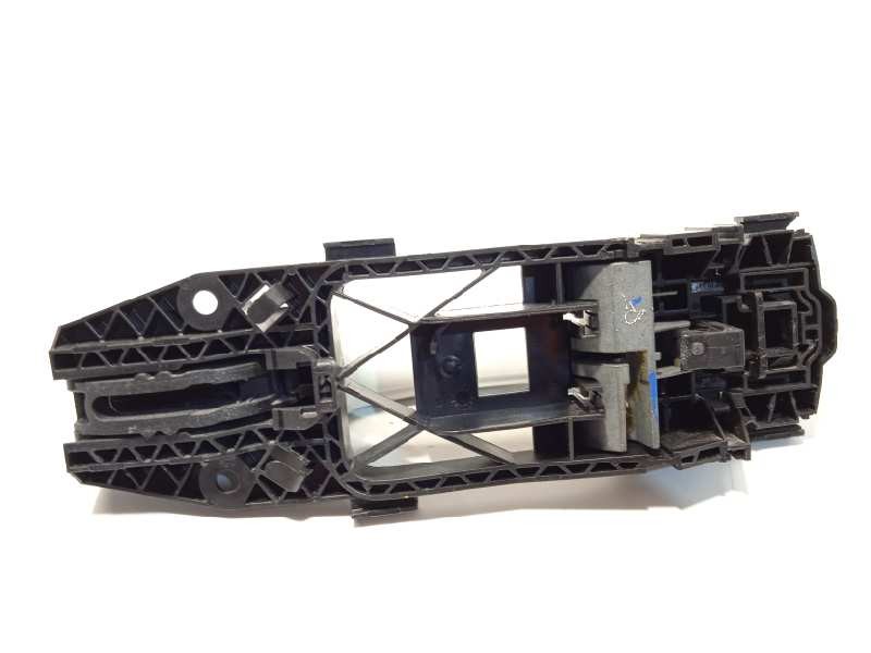 Recambio de maneta exterior delantera derecha para volkswagen t-cross 1.0 tsi referencia OEM IAM 5N0839885H  