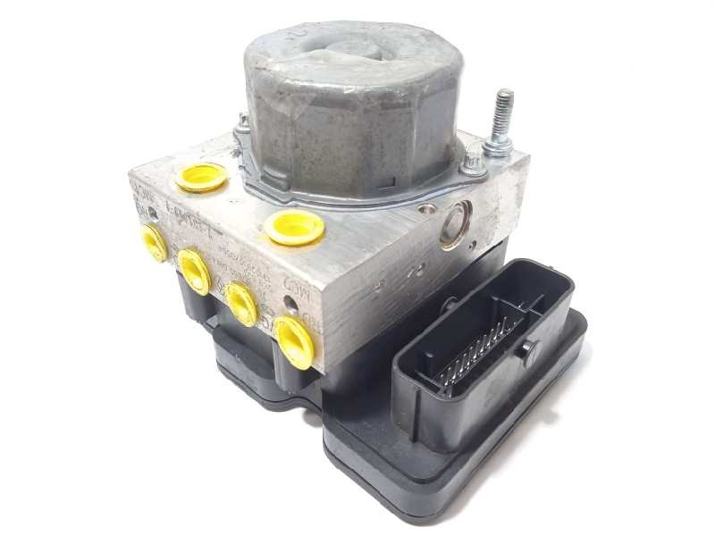 Recambio de abs para dacia sandero stepway referencia OEM IAM 476608644R 0265956285 269633