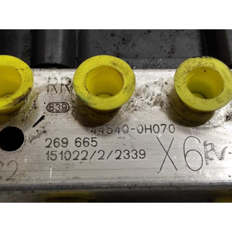 Recambio de abs para toyota aygo x-play referencia OEM IAM 445400H070 2265106455 269665