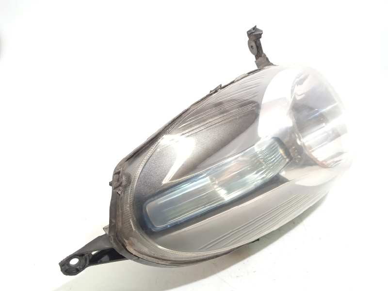 Recambio de faro izquierdo para nissan micra (k12e) 1.2 cat referencia OEM IAM 26060BG10B  89074320
