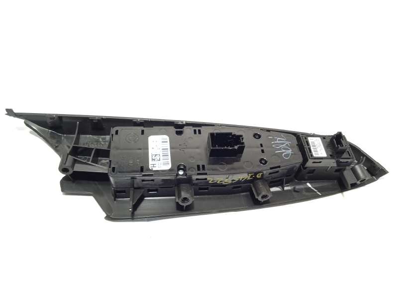 Recambio de mando elevalunas delantero izquierdo para bmw x3 (f25) sdrive 18d referencia OEM IAM 9362107  61319362107