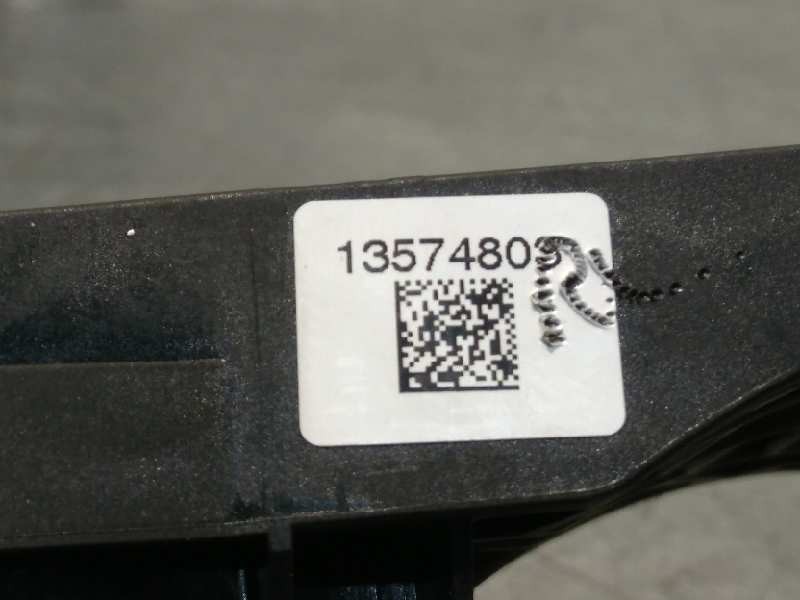 Recambio de maneta exterior trasera derecha para opel mokka x selective start/stop referencia OEM IAM 13574803  