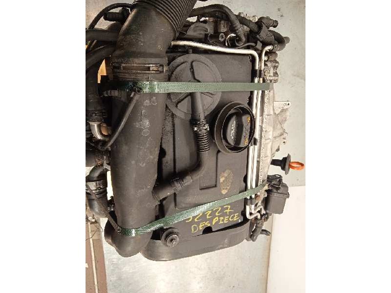 Recambio de despiece motor para volkswagen passat variant (3c5) 2.0 tdi referencia OEM IAM BKP  