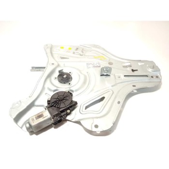 ELEVALUNAS DELANTERO DERECHO 824802Y000 