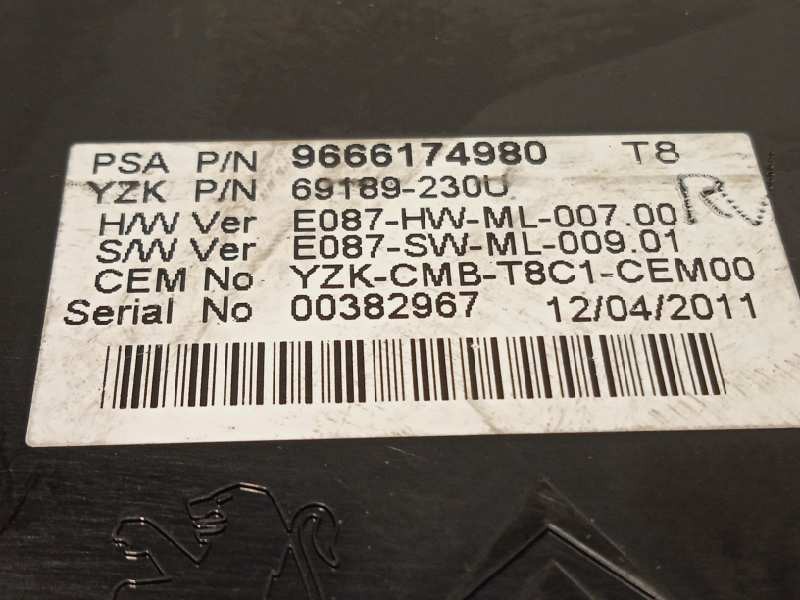 Recambio de cuadro instrumentos para peugeot 3008 1.6 hdi fap referencia OEM IAM 9666174980  69189230U