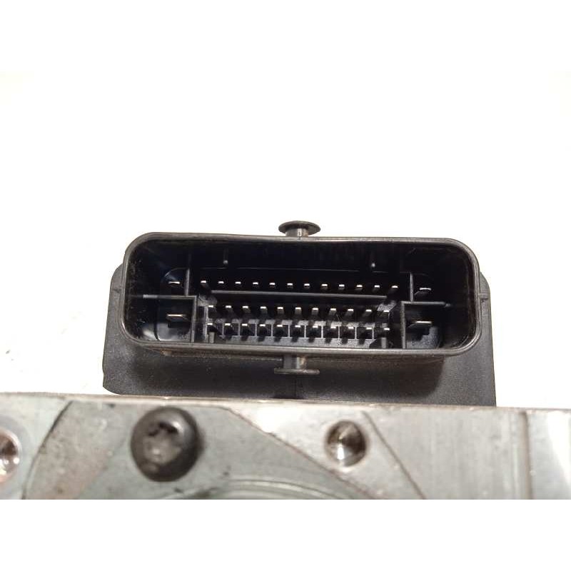 Recambio de abs para hyundai i30 (gd) 1.6 gdi cat referencia OEM IAM 58920A6230 6158945200 A658920800