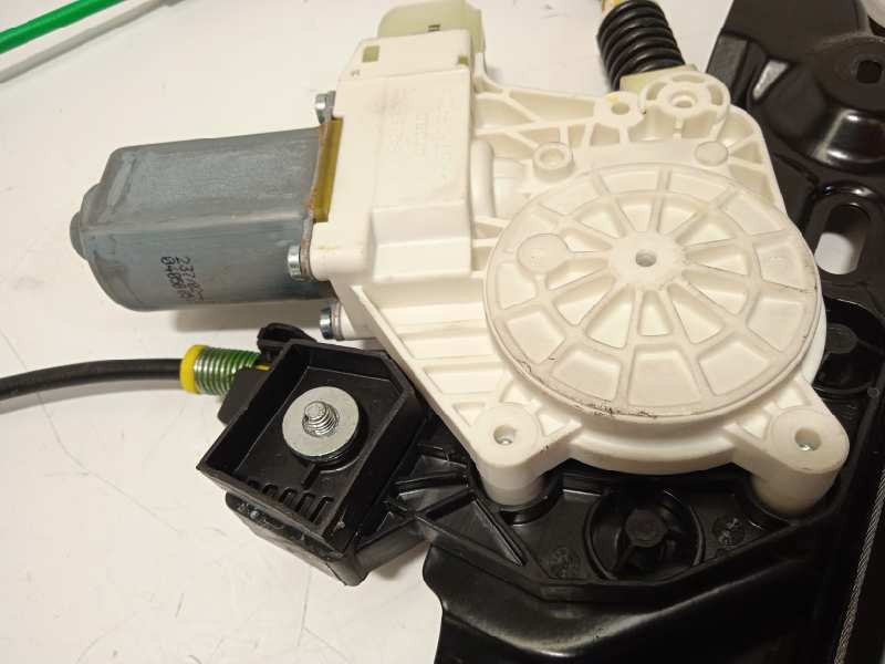 Recambio de elevalunas delantero derecho para bmw serie 5 lim. (f10) 525d referencia OEM IAM 7182132 51337182132 7271564