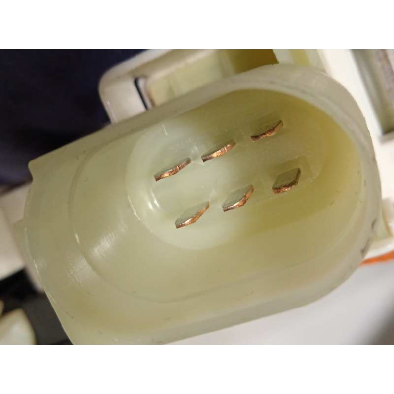 Recambio de elevalunas delantero derecho para bmw serie 5 lim. (f10) 525d referencia OEM IAM 7182132 51337182132 7271564