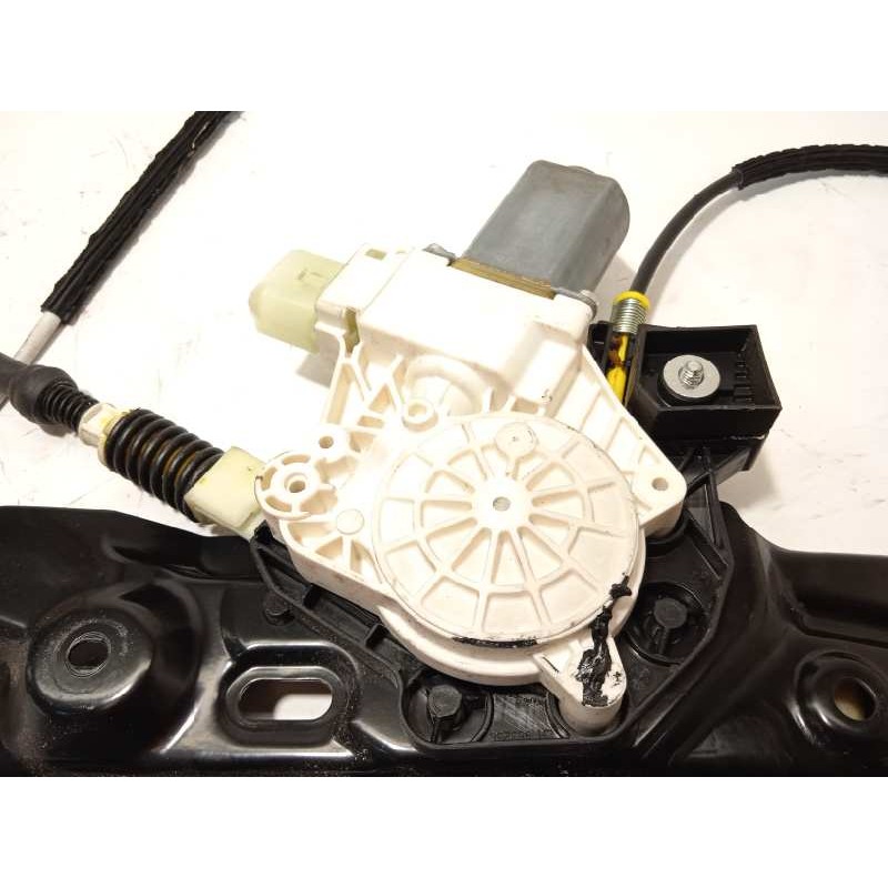 Recambio de elevalunas delantero izquierdo para bmw serie 5 lim. (f10) 525d referencia OEM IAM 7182131 51337182131 7271563