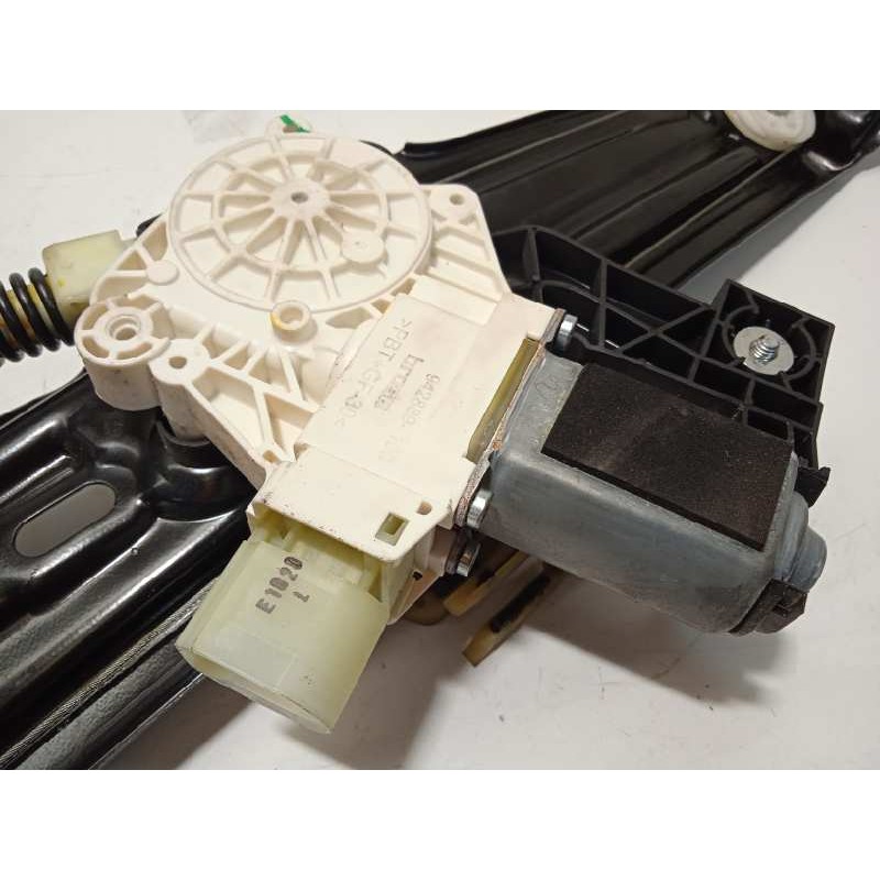 Recambio de elevalunas trasero derecho para bmw serie 5 lim. (f10) 525d referencia OEM IAM 7182122 51357182614 7271564