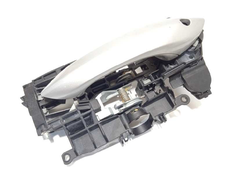 Recambio de maneta exterior delantera izquierda para bmw serie 5 lim. (f10) 525d referencia OEM IAM 7175643  51217175650