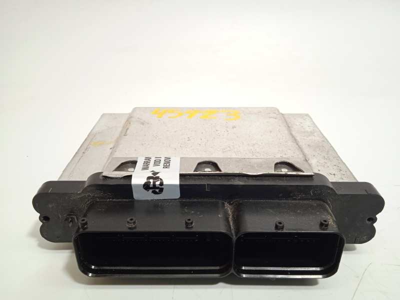 Recambio de centralita motor uce para volkswagen golf vii lim. (bq1) advance referencia OEM IAM 04C907309AE  0261S10530