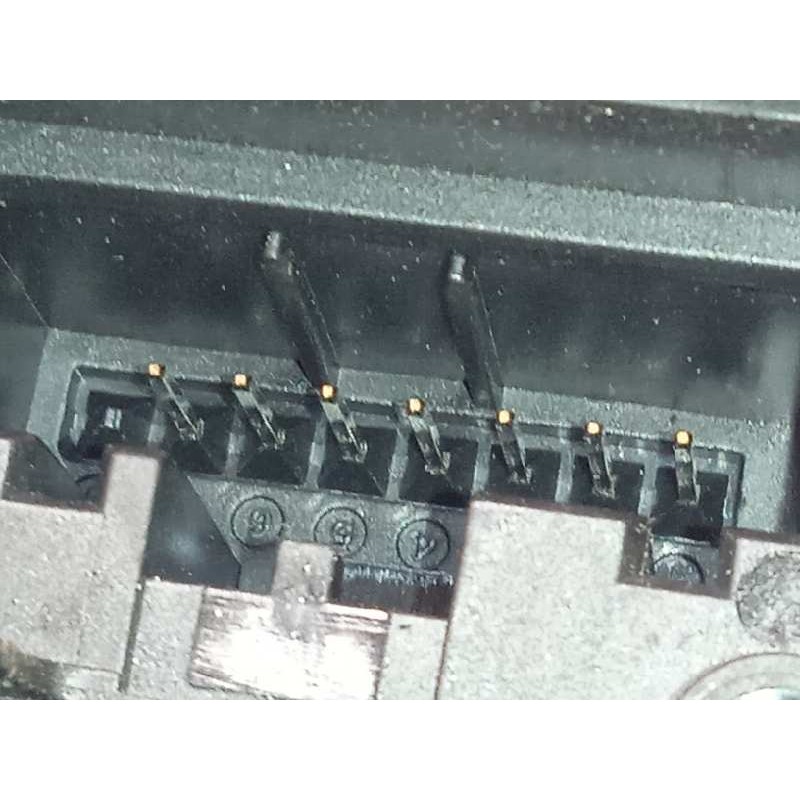 Recambio de cerradura puerta delantera izquierda para volkswagen golf vii lim. (bq1) advance referencia OEM IAM 5TB837015A  