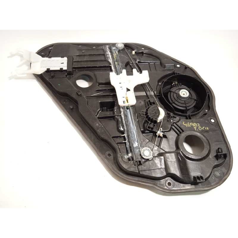Recambio de elevalunas trasero derecho para hyundai i30 (gd) 1.6 gdi cat referencia OEM IAM 83460A6010  