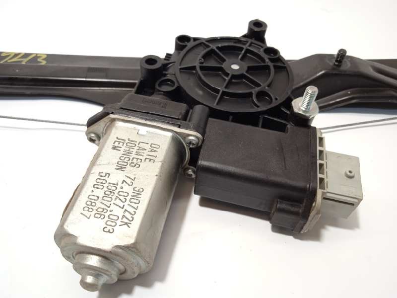 Recambio de elevalunas delantero derecho para opel combo d 1.3 16v cdti referencia OEM IAM 51810879  