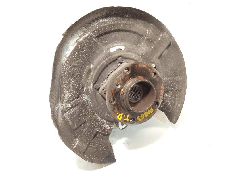 Recambio de mangueta trasera derecha para bmw serie 5 lim. (f10) 525d referencia OEM IAM 33326793770  33006867806