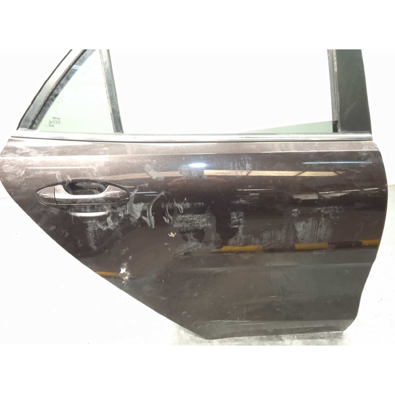 Recambio de puerta trasera derecha para kia rio (yb) 1.2 cat referencia OEM IAM 77004H8000  
